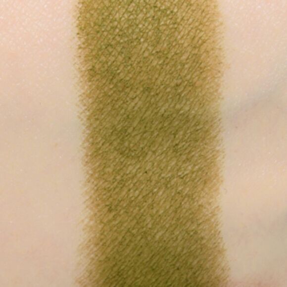 MAC Mo Money Mo Problems Eyeshadow (Warm Medium Olive/Army Green) - Picture 4 of 15